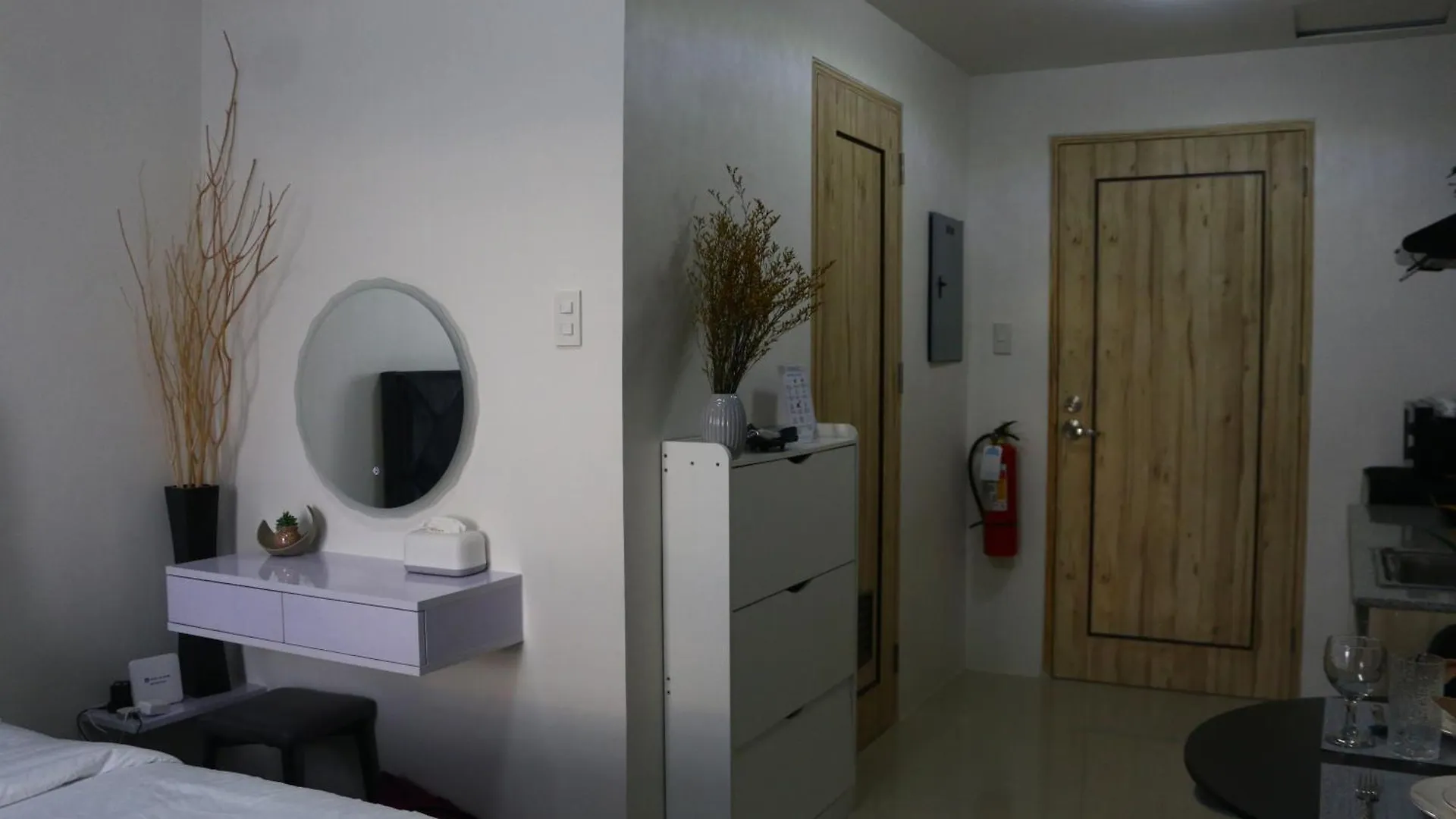 Apart-hotel Triann Condo Staycation Davao In Inspiria Condominium Building